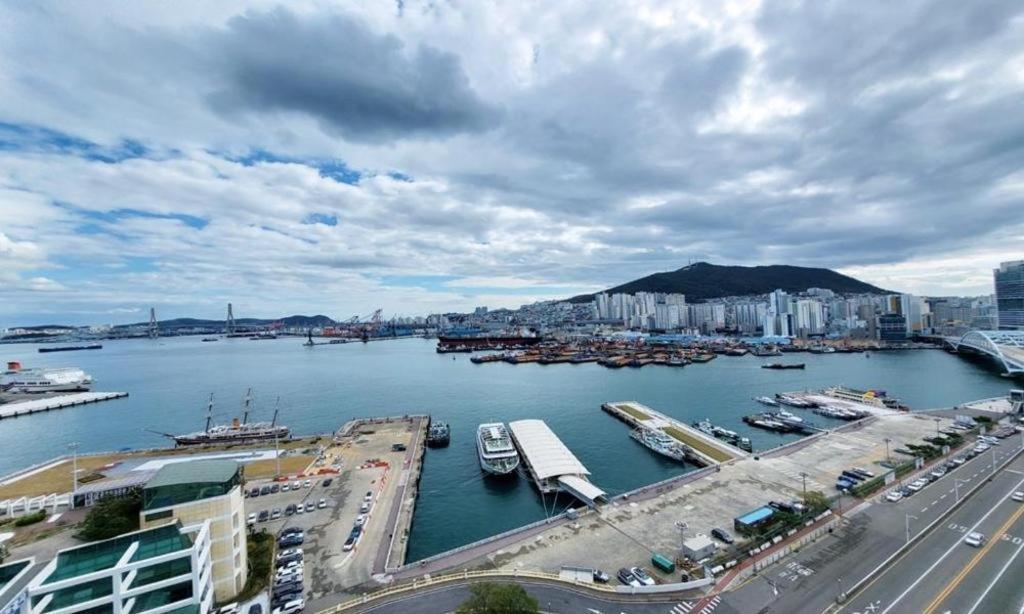 Busan Connect Ocean Hotel Exterior photo